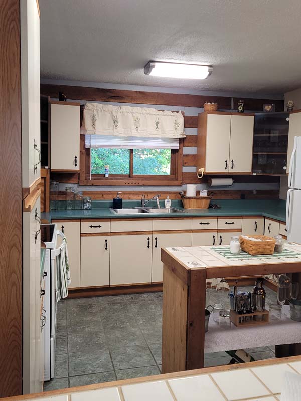 kitchen, white applicances, green countertops
